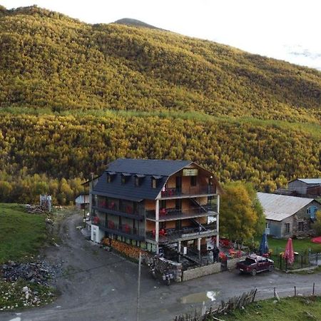 Ushguli Panorama Guest House Esterno foto